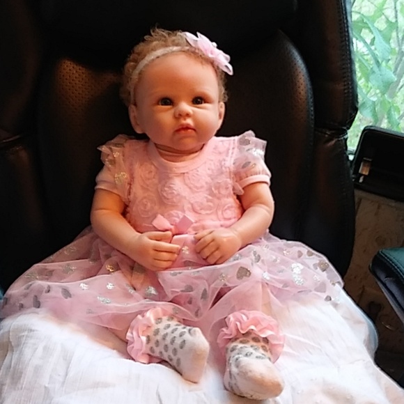 18" ASHTON DRAKE BABY DOLL - Picture 1 of 4